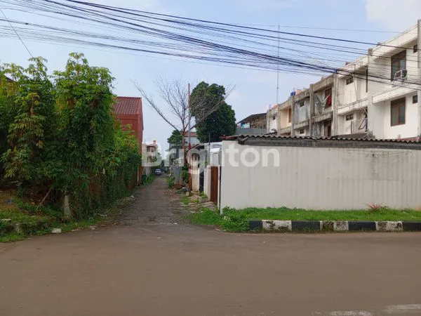 image RUKO SIAP HUNI  COCOK BUAT GUDANG TENGAH KOTA BOGOR (8)