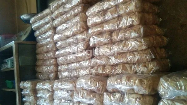 image RUMAH  BISA BUAT USAHA PINGGIR JALAN  STRATEGIS LUAS HALAMAN BISA MASUK TRUK (3)