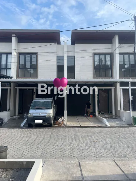 RUMAH GUNUNG SARI DI SEWAKAN