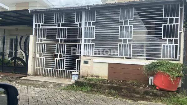 image RUMAH MURAH STRATEGIS DI KOMPLEKS GRAND AROEPALA. DEKAT JALAN TAMANGAPA, ANTANG, ALAUDDIN, TUN ABDUL RAZAK, RSU YAPIKA, UIN, DLL. SECURITY 24 JAM (1)