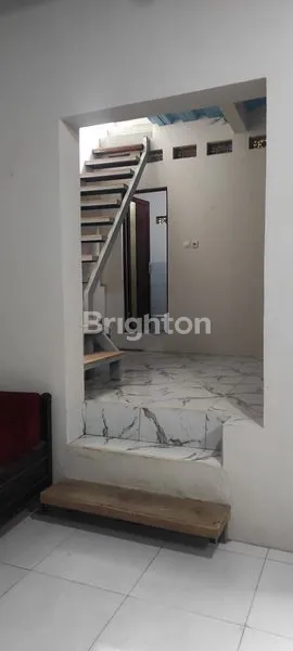 image RUKO 3 LANTAI DENGAN BASEMENT DI DALEM KAUM – LOKASI STRATEGIS COCOK UNTUK USAHA (5)