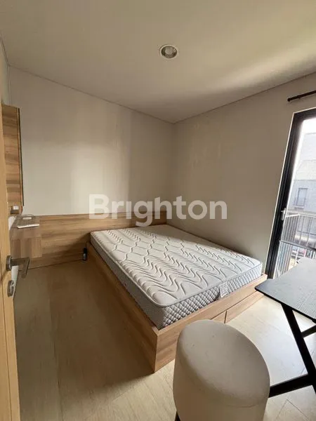 image CLUSTER IMAJIHAUS GREENWICH BSD (3)