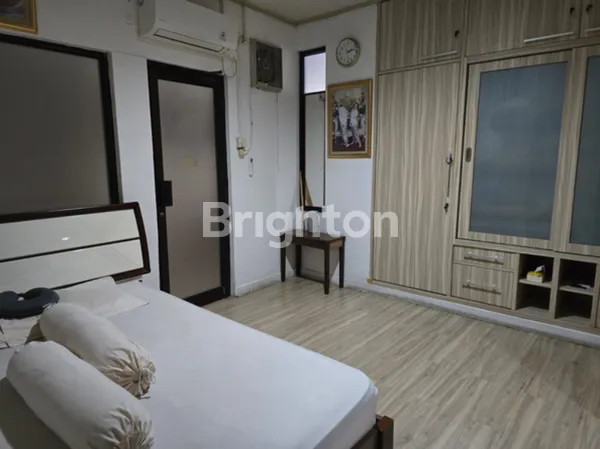 image INVESTASI LANGKA! RUMAH 2 LANTAI EKSKLUSIF + KANTOR DI JANTUNG MENTENG JAKARTA PUSAT! (4)