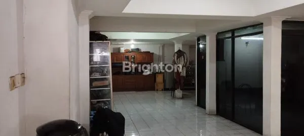 image SEWA EX SHOWROOM LOKASI PINGGIR JALAN DI BATUTULIS BOGOR (5)