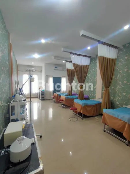 image BANGUNAN CLINIC SELUAS 151M2 DI JL. CEBDRAWASIH DITENGAH KOTA (4)