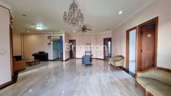 image RUMAH SIAP HUNI 2 LANTAI CIBUBUR (4)