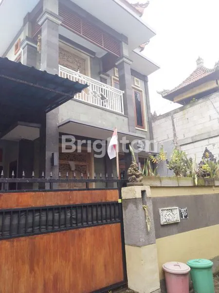 DISEWAKAN RUMAH GRESS 2 LANTAI – SIAP HUNI DI UBUNG KAJA, DENPASAR UTARA