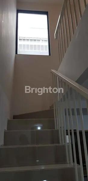 image RUMAH ROYAL RESIDENCE SERENADE (5)