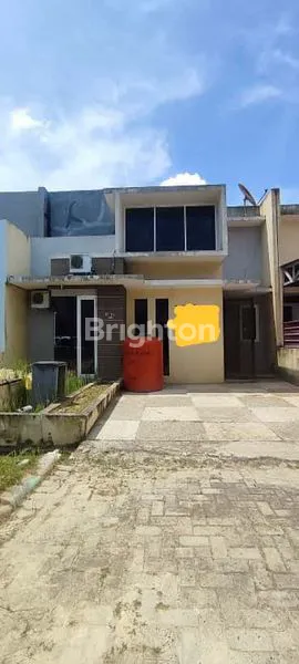 image RUMAH SIAP HUNI DI JANTUNG KOTA BALIKPAPAN (1)