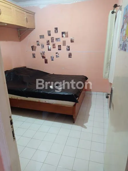 image DIJUAL RUMAH STRATEGIS DI PERUMAHAN KOSAMBI BARU\\N (6)