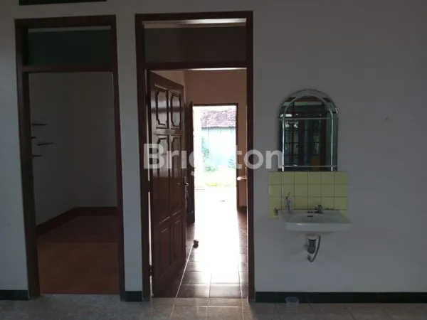 image RUMAH SIAP HUNI LT 450M² DI JL GODEAN (3)