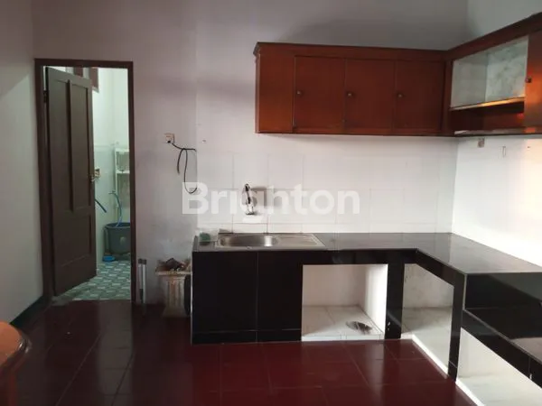 image RUMAH SIAP HUNI LT 450M² DI JL GODEAN (5)