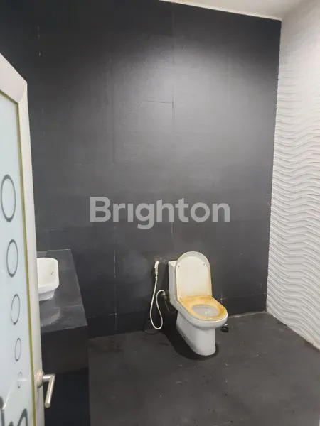 image RUMAH HOOK, UWTO MASIH PANJANG,   DENGAN LUAS TANAH DAN GUDANG YANG LUAS, BELAKANG INDOMOBIL, BALOI, LUBUK BAJA, KOTA BATAM (5)