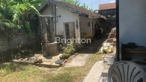image DIJUAL RUMAH GANDENG 3. LOKASI STRATEGIS DEKAT JALAN UTAMA TULUNGAGUNG. HARGA BISA NEGO. (4)