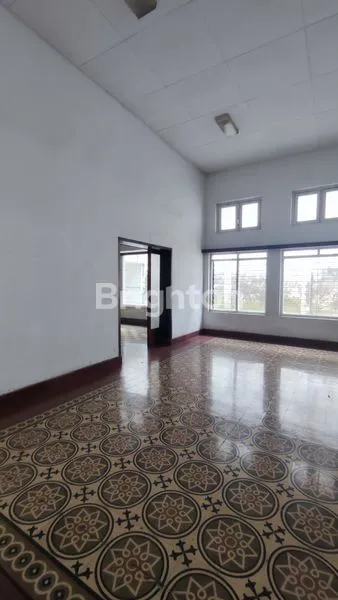 image RUMAH KOLONIAL AREA GUNUNG GUNUNG DEKAT JL IJEN (5)