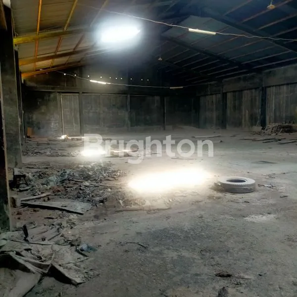 image GUDANG RUMAH KANTOR SATU LOKASI DI PUSAT KOTA SRAGEN (2)