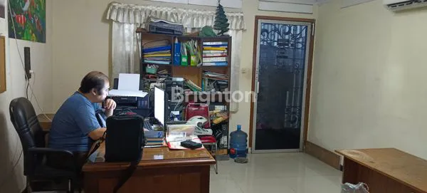 image RUMAH DIJUAL / DI SEWAKAN DI IMAM BONJOL (3)