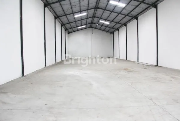 image GUDANG BARU SIAP PAKAI LINGKAR TIMUR SIDOARJO (3)