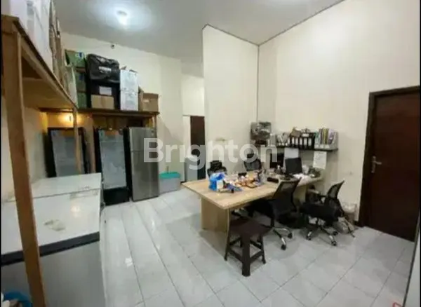 image DIJUAL RUMAH HOOK & RUANG DAPUR ALAT LENGKAP DEKAT KAMPUS KOTA MALANG (4)