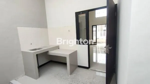 image DISEWAKAN RUMAH POJOK MODERN MINIMALIS DEKAT JUANDA (HARGA NEGO) (2)