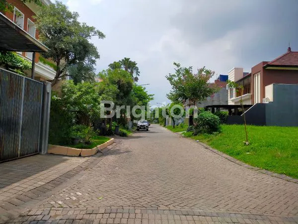 image KAVLING SIAP BANGUN DI GRAHA FAMILI, KAWASAN HUNIAN PREMIUM DAN TERBAIK DI SURABAYA BARAT (2)
