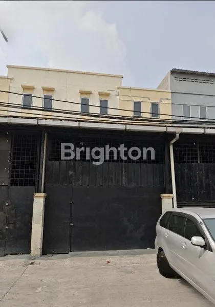 GUDANG KANTOR STRATEGIS DI SENTRA INDUSTRI TERPADU ELANG LAUT