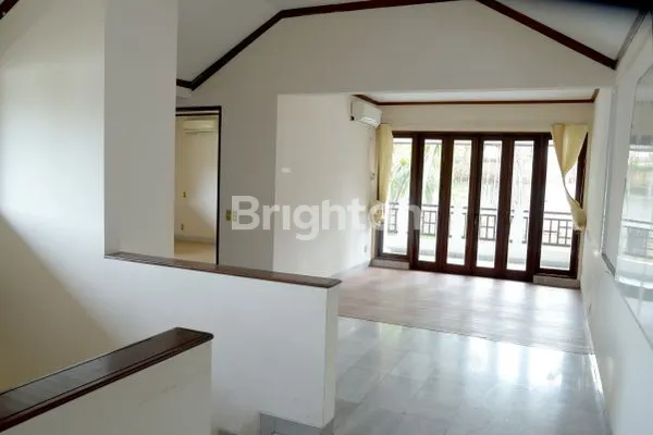 image RUMAH DI CIPETE, KONDISI SDG TERSEWA DI  JAKARTA SELATAN (KODE RMRG 2764)\N (8)