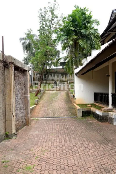 image RUMAH DI CIPETE, KONDISI SDG TERSEWA DI  JAKARTA SELATAN (KODE RMRG 2764)\N (4)
