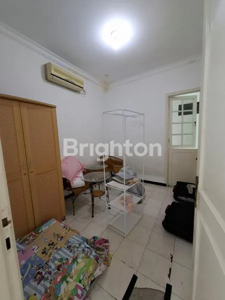 image RUMAH 2 LANTAI SIAP HUNI (3)