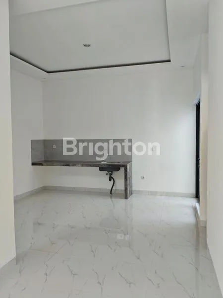 image DISEWAKAN RUMAH REGENCY MELATI MAS - TANGERANG SELATAN (3)