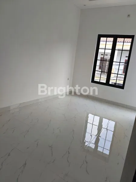 image DISEWAKAN RUMAH REGENCY MELATI MAS - TANGERANG SELATAN (8)