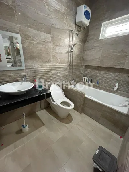 image RUMAH SIAP HUNI PONDOK TJANDRA NANAS SEMI FURNISH (4)