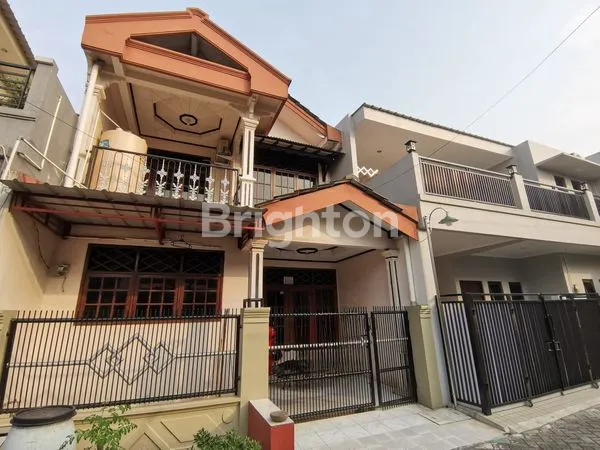 image RUMAH 2 LT CANTIK DI ALAM SUTERA – DEKAT ST. LAURENSIA & BINUS, SHM, BEBAS BANJIR (1)