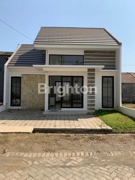 image RUMAH SIAP HUNI FULL FURNISHED 10 MENIT KE EXIT TOLL PASURUAN (1)