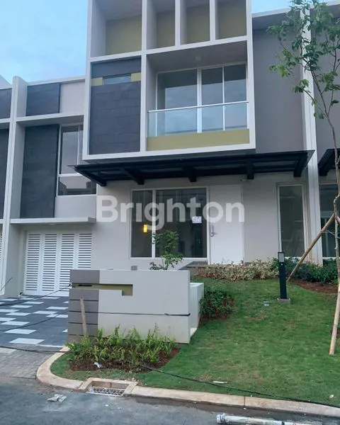 image RUMAH PREMIUM CLUSTER MOZART PHASE 1 GADING SERPONG (2)
