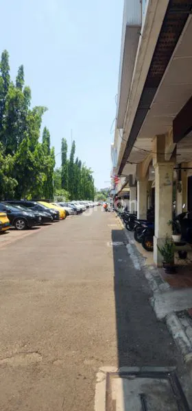 image RUKO 3 LANTAI SIAP USAHA DI GRAND SURYA, KALIDERES (7)