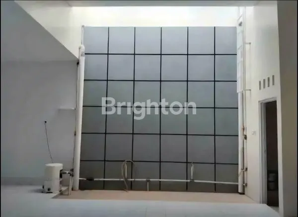 image DISEWAKAN RUMAH HARGA TERBAIK, SANGAT TERAWAT DAN DAERAH STRATEGIS GALAXY BEKASI (5)