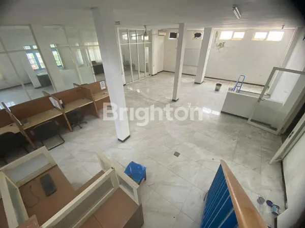 image  GEDUNG EX KANTOR DI JALAN SIMOKALANGAN SURABAYA (8)