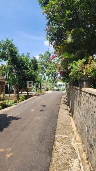 TANAH PEKARANGAN MOJOGEDANG KARANGANYAR  COCOK UNTUK HUNIAN, RUMAH  MAKAN, VILLA / PENGINAPAN