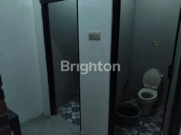 image SEWA GEDUNG STRATEGIS HOEK, DEKAT RKZ (5)