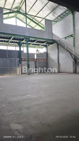 image GUDANG KANTOR 2 LANTAI BARU LOKASI PERGUDANGAN TROPODO (2)