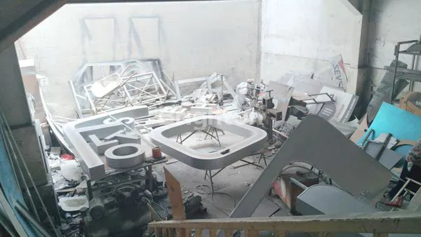 image GEDUNG & KANTOR DI MANYAR (3)