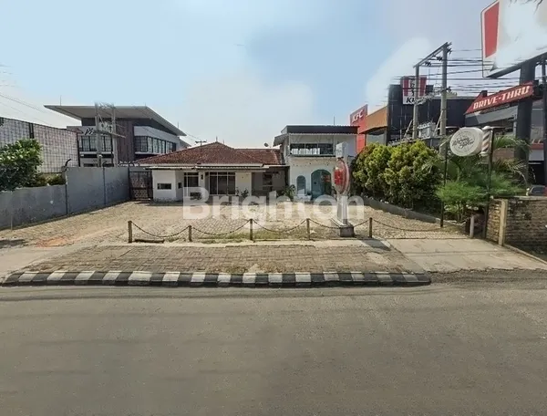 image TANAH BANGUNAN CAFé 1700 M2 JALAN ZA. PAGAR ALAM (2)