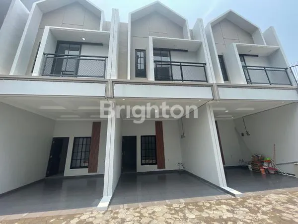 RUMAH 2 LANTAI LT 40 DI KOJA STRATEGIS