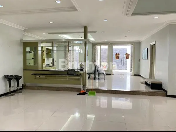 image DIJUAL RUMAH MEWAH DI KLAMPIS ANOM (7)