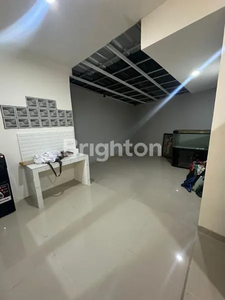 image RUMAH SIAP HUNI DAERAH PERUMAHAN LEGOK PERMAI (7)