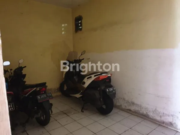 image RUMAH KOST 10 KT DAN KIOS (5)