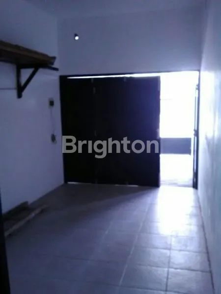 image RUMAH 2 LANTAI SEMI FURNISHED DI KLAMPIS SEMOLO (8)