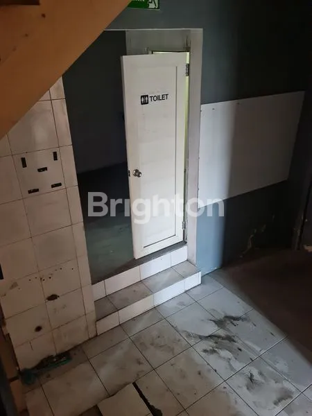 image RUKO LOKASI STRATEGIS (8)