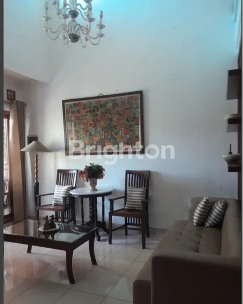 image RUMAH MEWAH (JALAN UTAMA)  DI PERUMAHAN UJUNG BERUNG INDAH – BANDUNG TIMUR  (2)